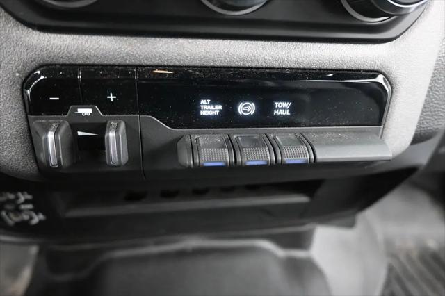 2024 Ram 3500 Tradesman Crew Cab 4x4 6'4" Box