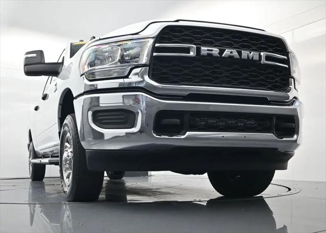 2024 Ram 3500 Tradesman Crew Cab 4x4 6'4" Box