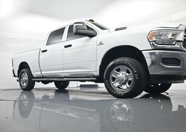 2024 Ram 3500 Tradesman Crew Cab 4x4 6'4" Box