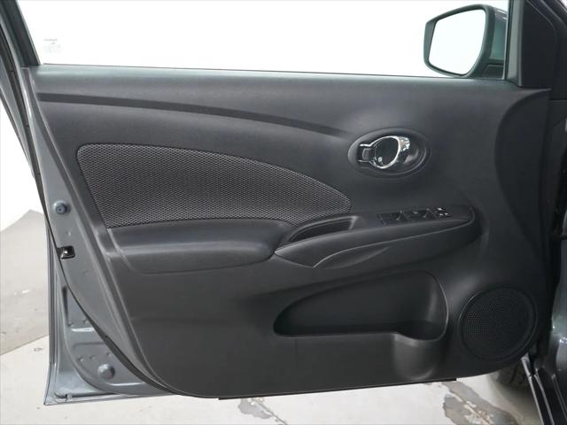 2018 Nissan Versa 1.6 SV