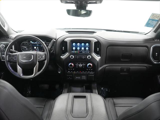 2022 GMC Sierra 2500HD 4WD Crew Cab Standard Bed Denali