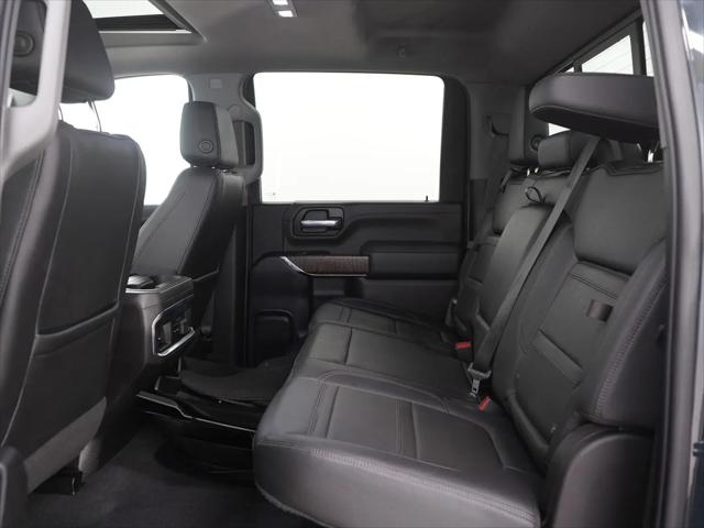 2022 GMC Sierra 2500HD 4WD Crew Cab Standard Bed Denali