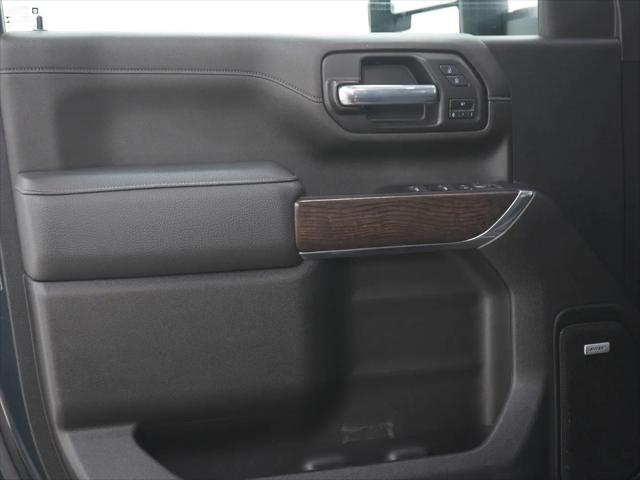 2022 GMC Sierra 2500HD 4WD Crew Cab Standard Bed Denali