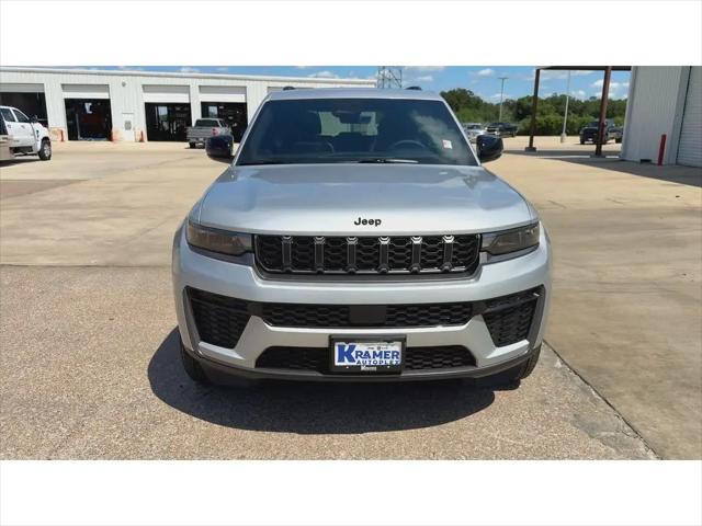2026 Jeep Grand Cherokee Altitude 4x4