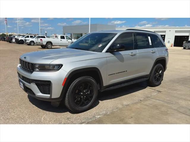 2026 Jeep Grand Cherokee Altitude 4x4