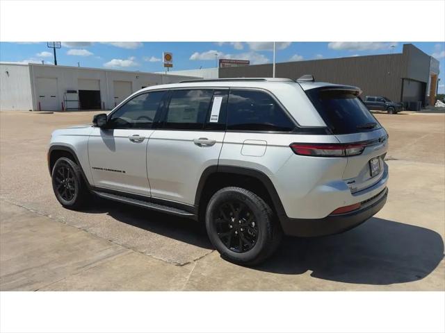 2026 Jeep Grand Cherokee Altitude 4x4