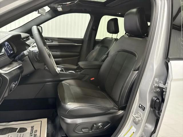 2026 Jeep Grand Cherokee Altitude 4x4