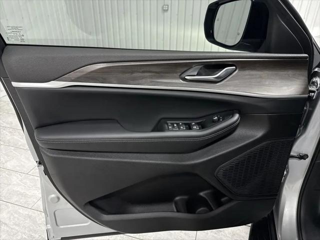 2026 Jeep Grand Cherokee Altitude 4x4