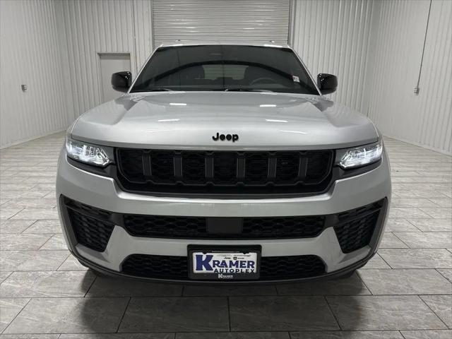 2026 Jeep Grand Cherokee Altitude 4x4