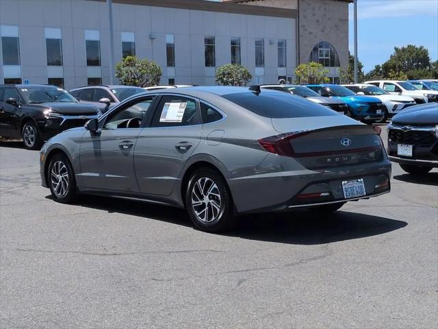 2023 Hyundai Sonata Hybrid Blue
