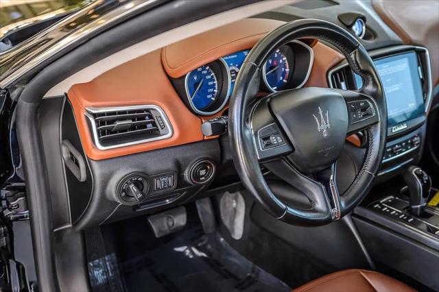 2018 Maserati Ghibli Standard