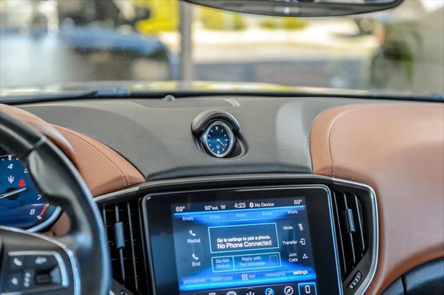 2018 Maserati Ghibli Standard