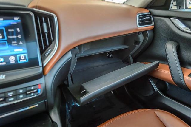 2018 Maserati Ghibli Standard