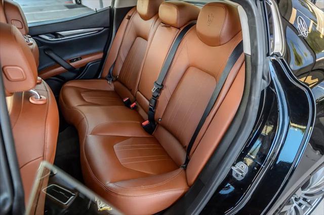 2018 Maserati Ghibli Standard