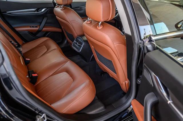2018 Maserati Ghibli Standard