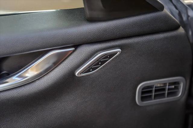 2018 Maserati Ghibli Standard