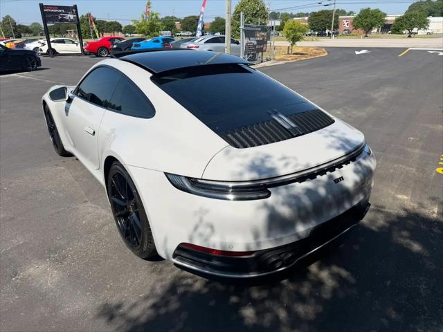2021 Porsche 911 Carrera