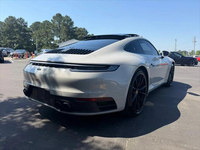 2021 Porsche 911 Carrera