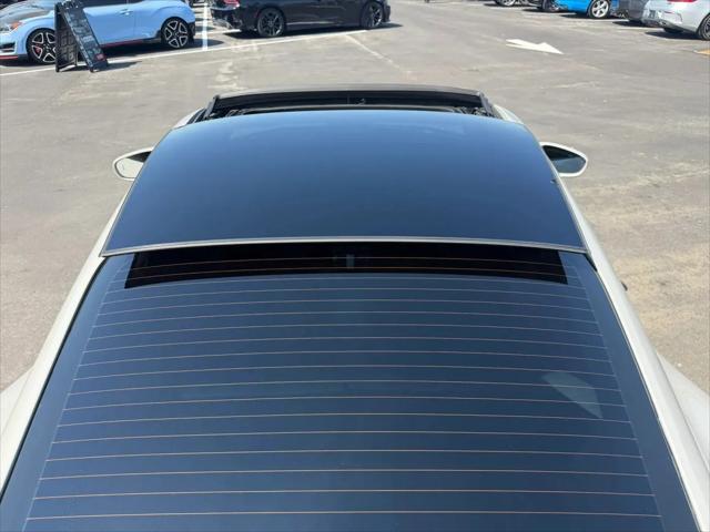 2021 Porsche 911 Carrera