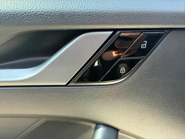 2021 Porsche 911 Carrera