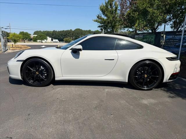 2021 Porsche 911 Carrera