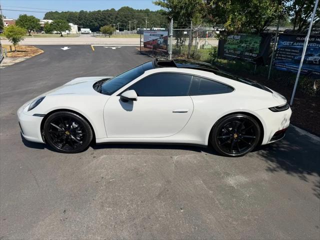 2021 Porsche 911 Carrera