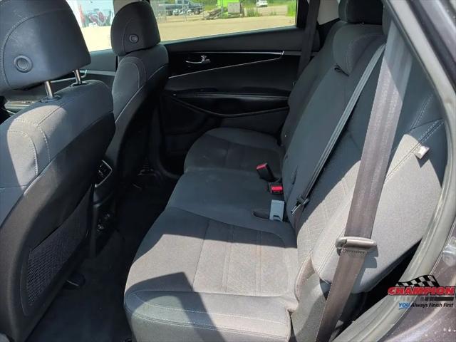 2017 Kia Sorento 2.4L LX