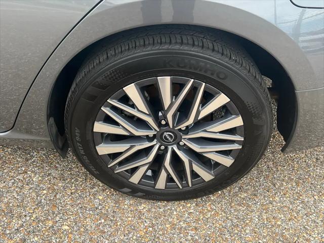 2025 Nissan Altima SV FWD