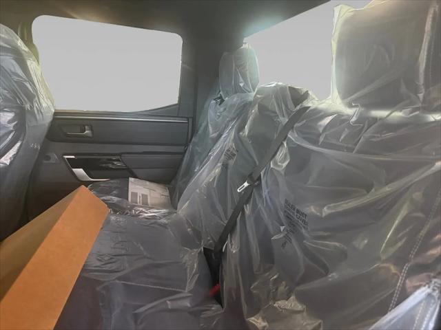 2026 Toyota Tundra Limited CrewMax 5.5' Bed