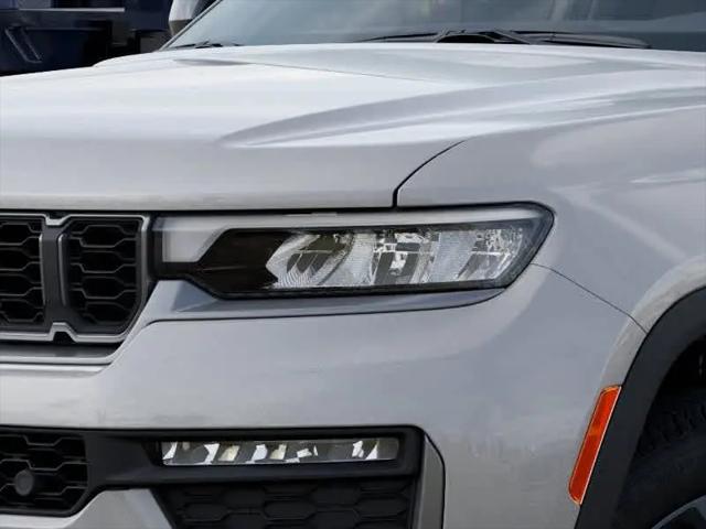 2026 Jeep Grand Cherokee 85th Anniversary Edition
