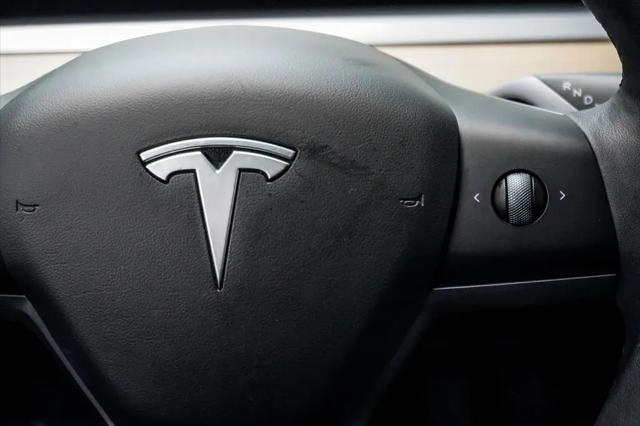 2022 Tesla Model 3 Long Range Dual Motor All-Wheel Drive