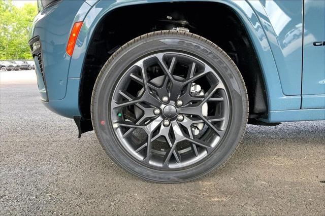 2026 Jeep Grand Cherokee L Summit 4x4