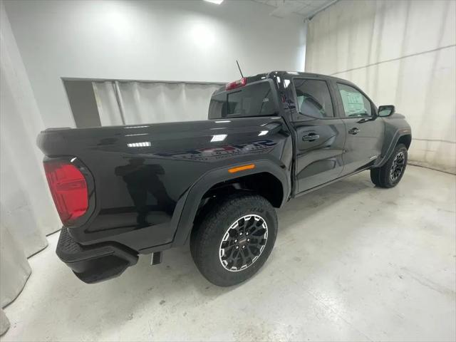 2026 GMC Canyon AT4, 4WD