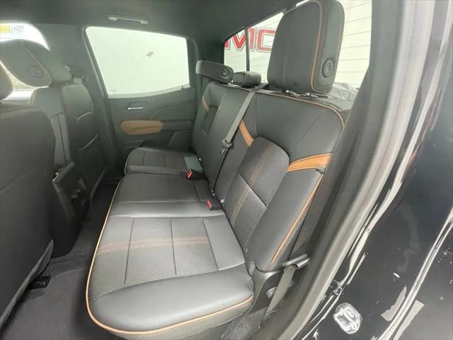 2026 GMC Canyon AT4, 4WD