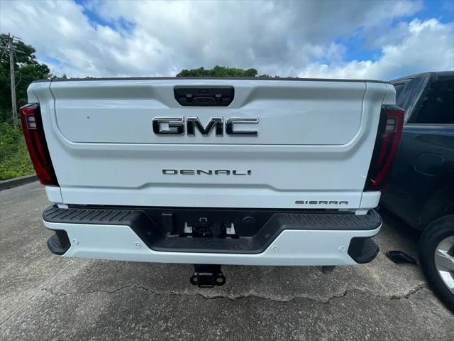 2026 GMC Sierra 2500HD Crew Cab, Standard Bed, Denali Ultimate, 4WD
