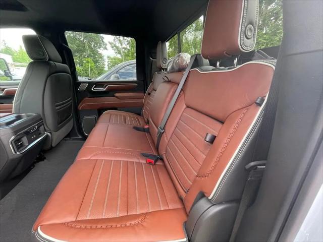 2026 GMC Sierra 2500HD Crew Cab, Standard Bed, Denali Ultimate, 4WD