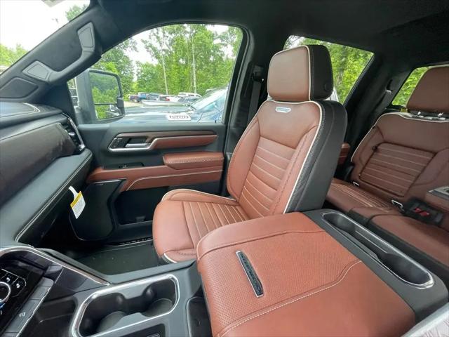 2026 GMC Sierra 2500HD Crew Cab, Standard Bed, Denali Ultimate, 4WD