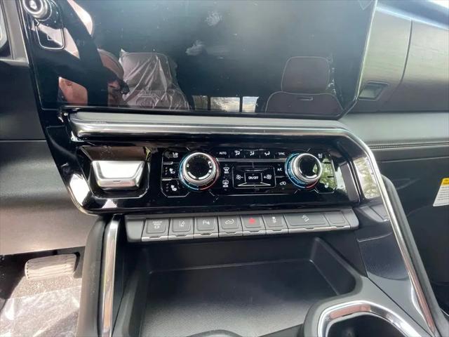 2026 GMC Sierra 2500HD Crew Cab, Standard Bed, Denali Ultimate, 4WD