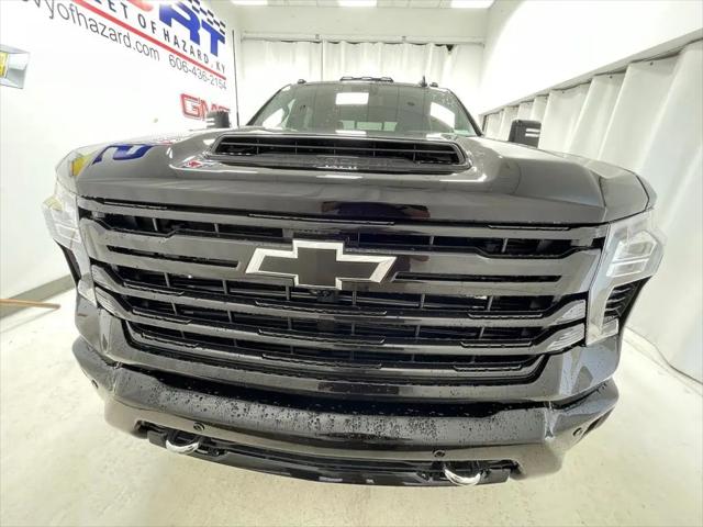 2026 Chevrolet Silverado 2500HD Crew Cab, Standard Bed, High Country, 4WD