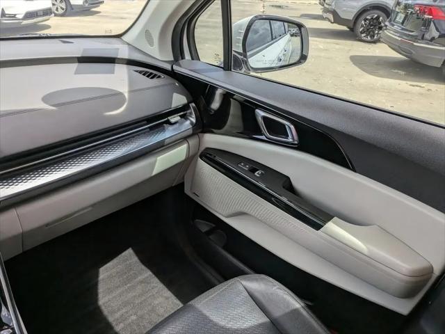 2024 Kia Carnival MPV SX Prestige