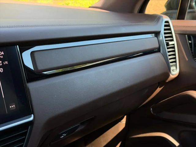 2023 Porsche Cayenne Cayenne
