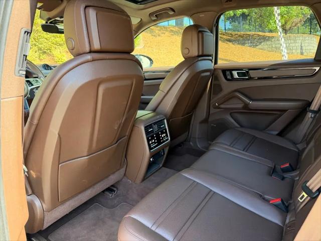 2023 Porsche Cayenne Cayenne