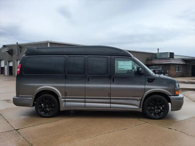 2026 GMC Savana Cargo 2500 Regular Wheelbase, Work Van, RWD