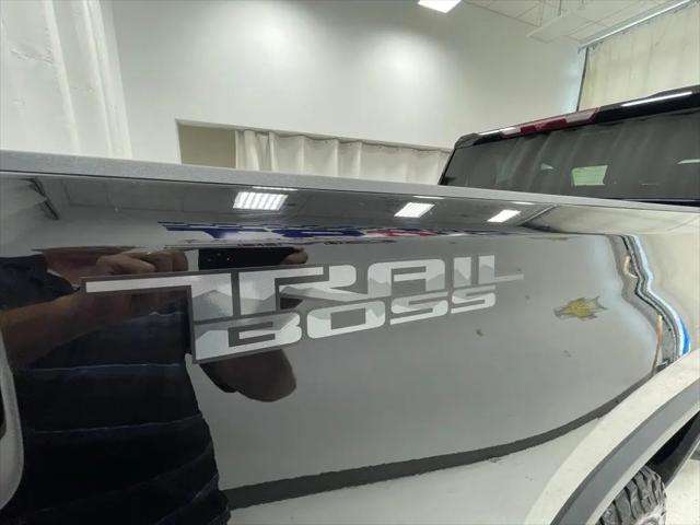 2025 Chevrolet Silverado 2500HD 4WD Crew Cab Standard Bed LT