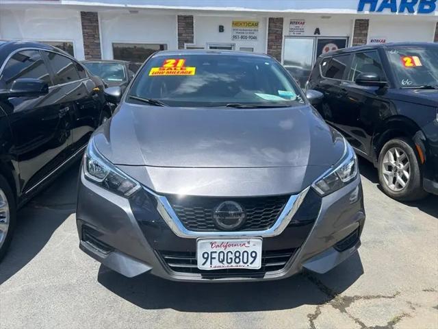 2021 Nissan Versa SV Xtronic CVT