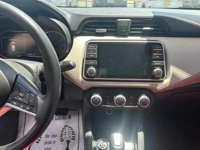 2021 Nissan Versa SV Xtronic CVT