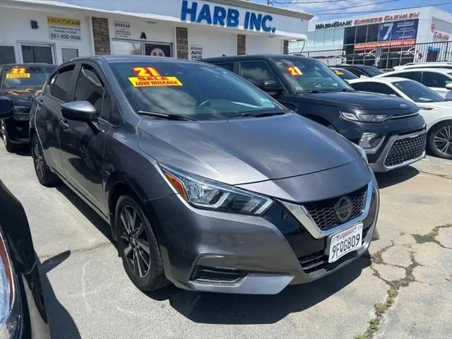 2021 Nissan Versa SV Xtronic CVT