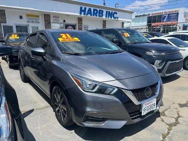 2021 Nissan Versa SV Xtronic CVT
