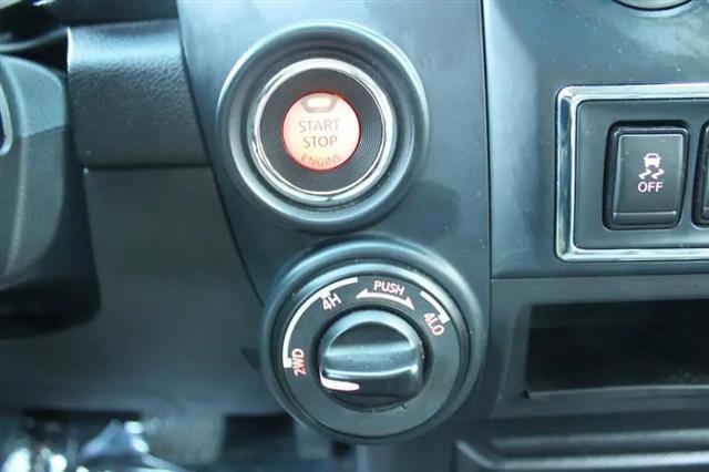 2024 Nissan Titan Crew Cab SV 4x4