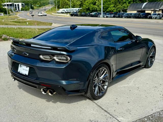 2022 Chevrolet Camaro RWD Coupe ZL1